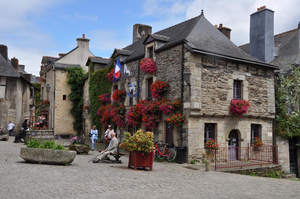 Perrault Gites Loscouet-sur-Meu المظهر الخارجي الصورة